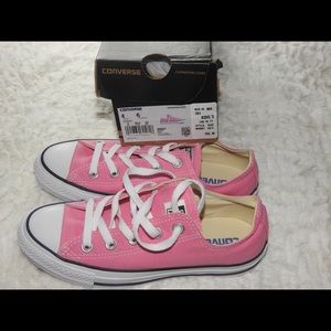 Pink converse never worn